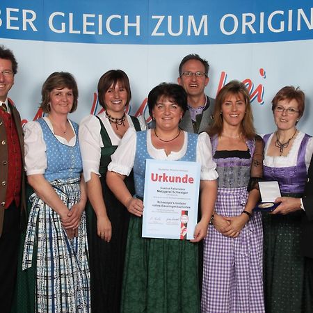 Gasthof Falkenstein - Metzgerei Schwaiger - Flintsbach am Inn Esterno foto