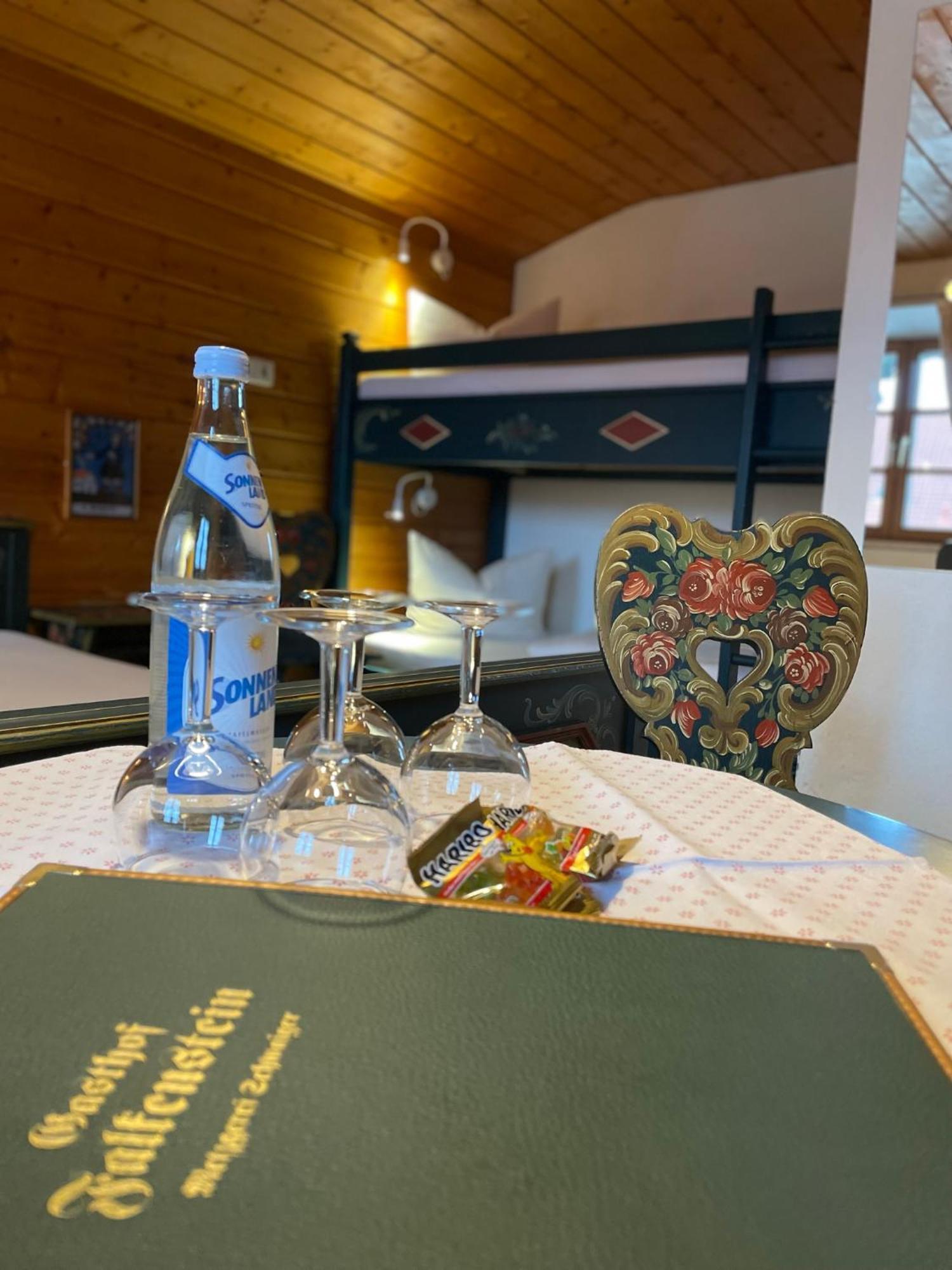 Gasthof Falkenstein - Metzgerei Schwaiger - Flintsbach am Inn Esterno foto