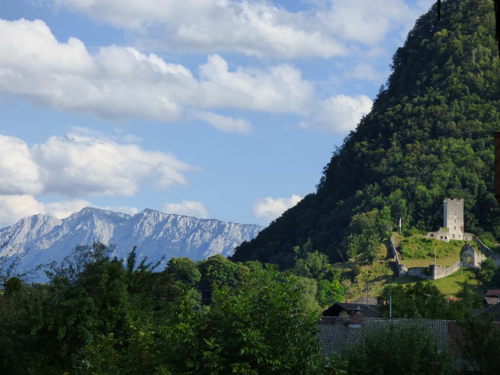 Gasthof Falkenstein - Metzgerei Schwaiger - Flintsbach am Inn Esterno foto